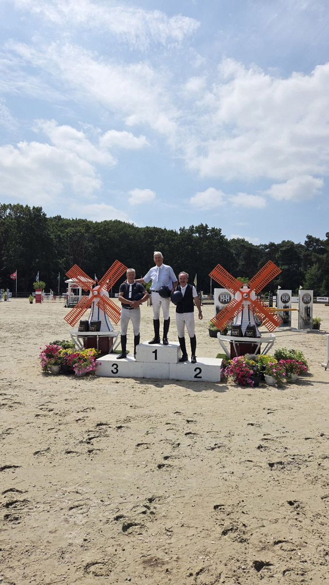 Deurne200